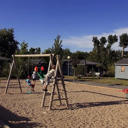 Les Marines D'oleron Monclar Quercy 4* Saint-Pierre-d'Oléron