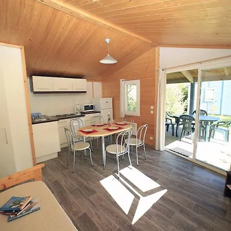 Les Marines D'oleron Monclar Quercy 생-피에르-돌레롱