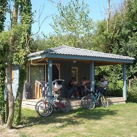 Les Marines D'oleron Monclar Quercy Üdülőpark 4*