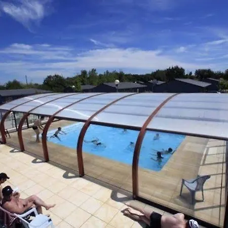 Holiday park Les Marines D'oleron Monclar Quercy