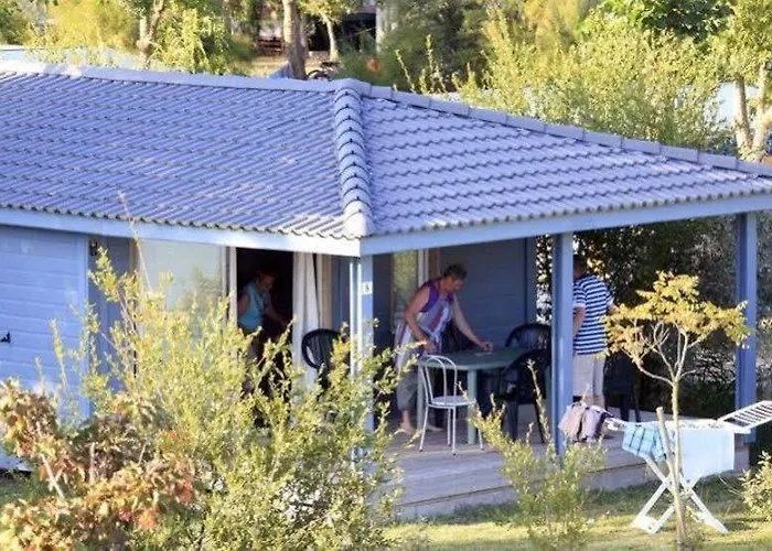 Holiday park Les Marines D'oleron Monclar Quercy 4*